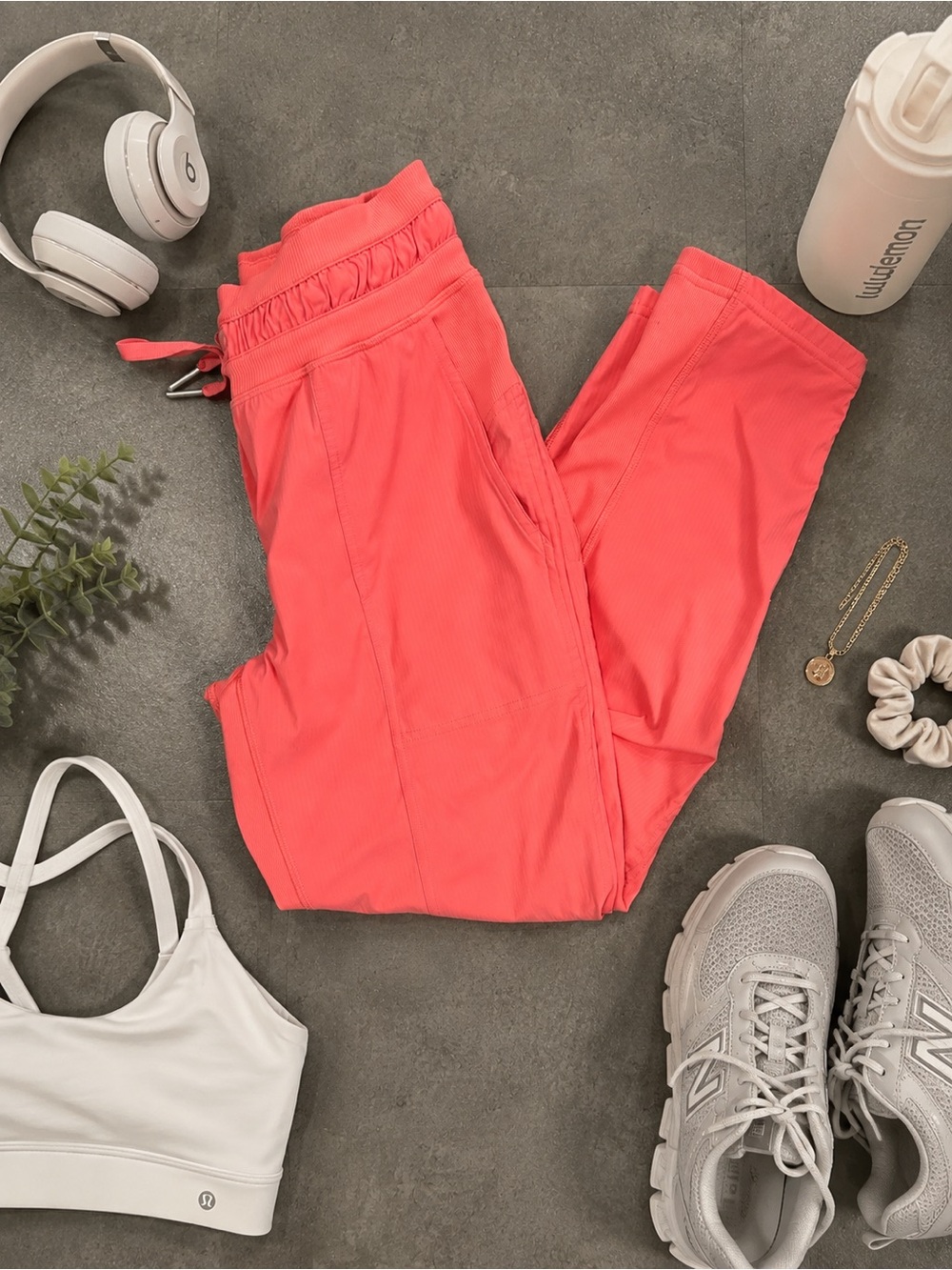 Lululemon Dance Studio Crop Pants  Size 2 25”